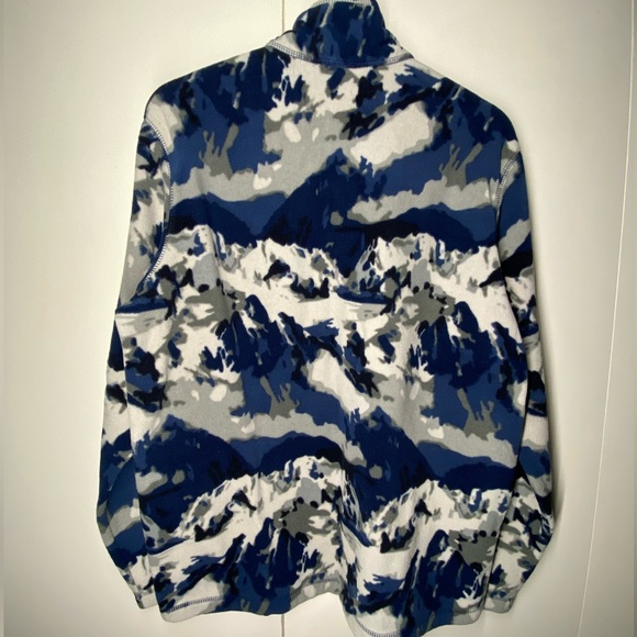 Eddie Bauer 1/4-zip fleece pullover, medium - Picture 4 of 4